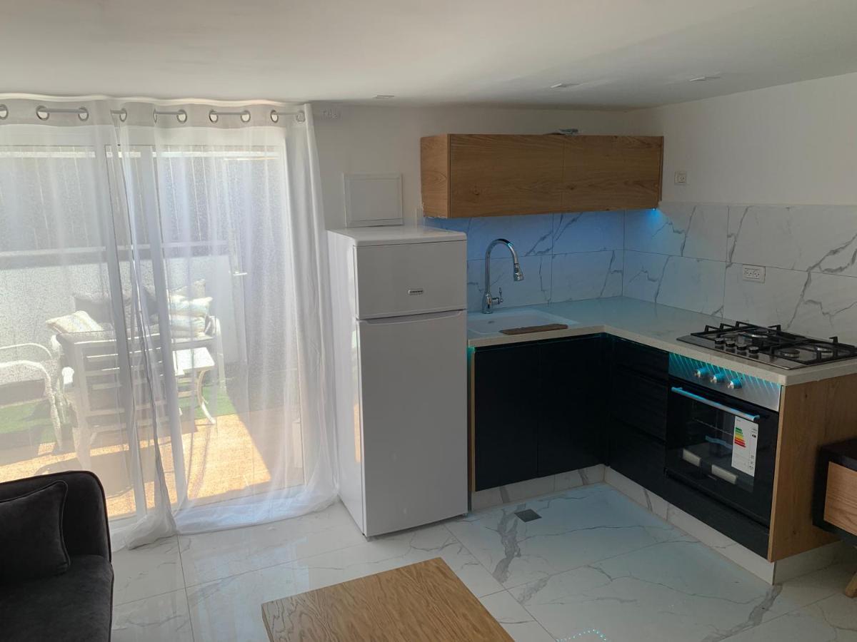 הקסם של נועם Villa Eilat Exteriör bild